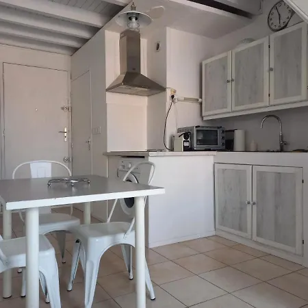 Mezzanine 32 M2 La Nouvelle Quartier Des Lacs Proche
